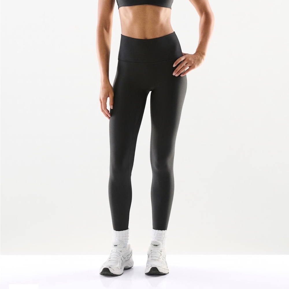 Aritzia High-Waist Black Leggings